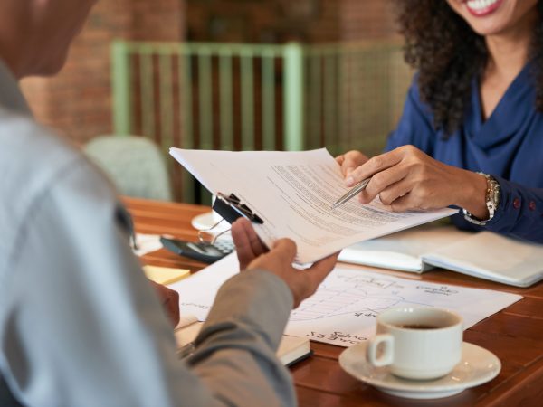 Como falar com a Olga da Opera Capital pelo WhatsApp